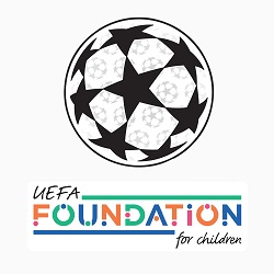 24/25 Insignias de la Fundación UCL y UEFA